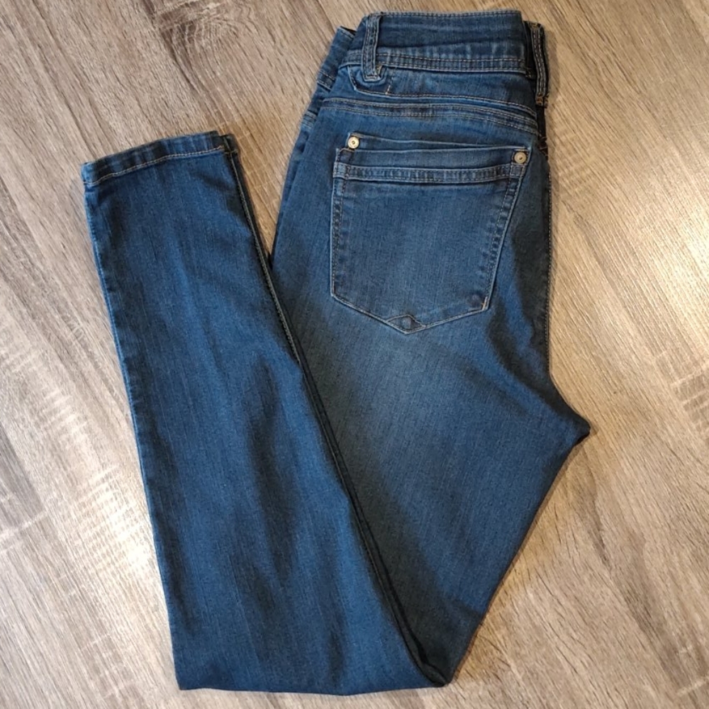 Democracy Jeans